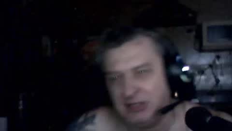 carlos712009 online show from February 2026 08:09:01 AM