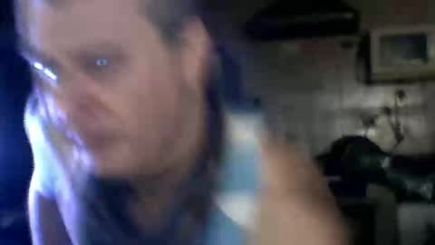 carlos712009 online show from April 2026 06:08:02 PM