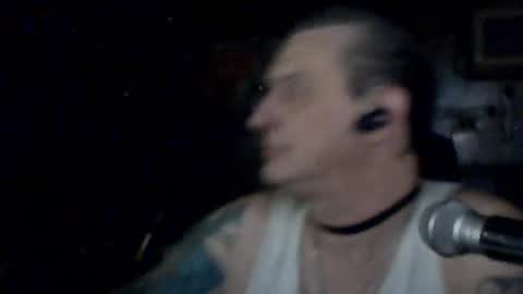 carlos712009 online show from April 2026 06:05:02 AM