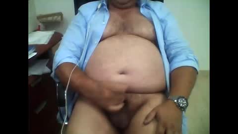 carlos8711 online show from October 2025 03:56:02 PM