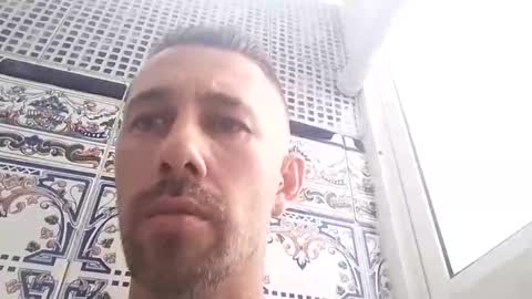 carloscadiz11 online show from October 2025 05:15:02 PM