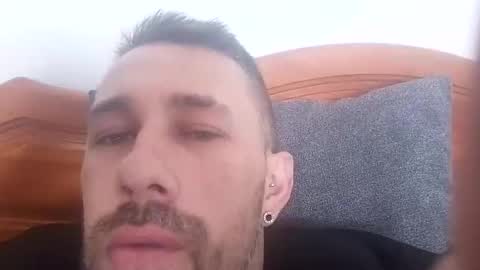 carloscadiz11 online show from November 2025 12:49:01 PM