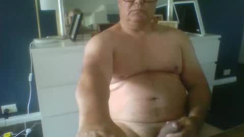 Snapshot of carltonfc07 chatting on February 2025 04:25:01 AM carltonfc07 online show from February 2025 04:25:01 AM