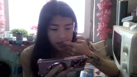 CarlyJoy online show from January 2026 07:24:02 AM