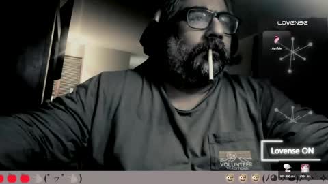 Snapshot of carmelo_devitto chatting on April 2026 06:14:02 AM soy Batman online show from April 2026 06:14:02 AM