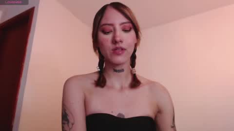 carmennrusso online show from January 2025 07:11:01 PM