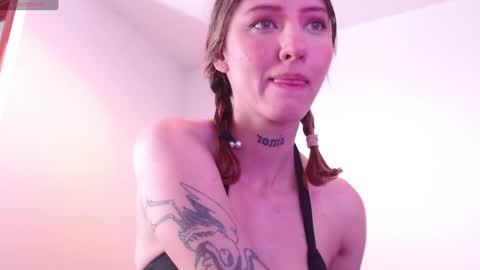 carmennrusso online show from January 2025 08:10:02 PM