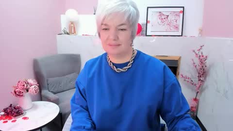 Carmen online show from February 2026 08:54:01 PM