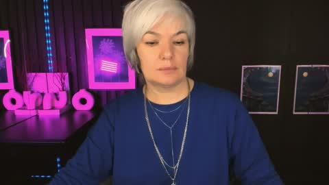 Carmen online show from May 2026 08:49:01 PM