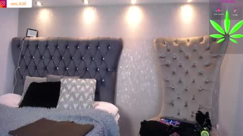 Caro Fisher online show from April 2026 01:03:01 PM