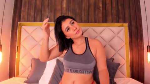 Snapshot of caro_giraldo_ chatting on November 2025 12:07:01 PM caro_giraldo_ online show from November 2025 12:07:01 PM