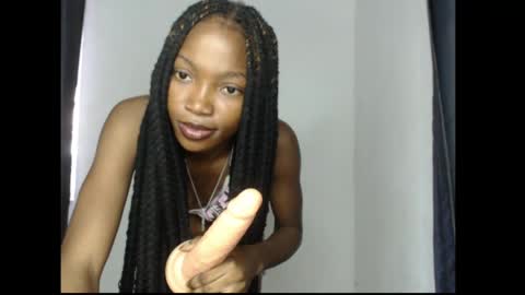 caroline online show from March 2026 10:37:02 AM