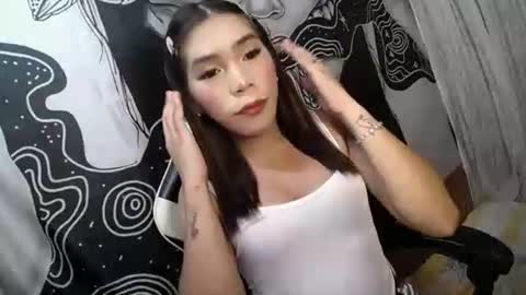 Snapshot of carol_linaxxx chatting on November 2025 12:04:01 PM Carolina online show from November 2025 12:04:01 PM