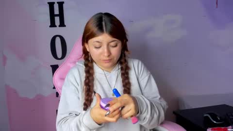 Snapshot of carolay759687 chatting on February 2025 08:50:02 AM carolay759687 online show from February 2025 08:50:02 AM