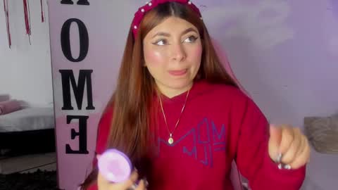 Snapshot of carolay759687 chatting on March 2025 01:43:01 AM carolay759687 online show from March 2025 01:43:01 AM