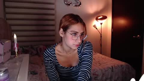 Snapshot of carolayn12 chatting on December 2024 08:00:02 AM Carolayn online show from December 2024 08:00:02 AM