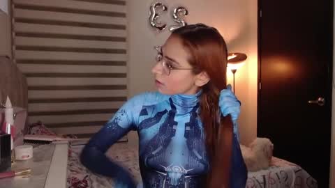 Snapshot of carolayn12 chatting on December 2024 10:44:02 PM Carolayn online show from December 2024 10:44:02 PM