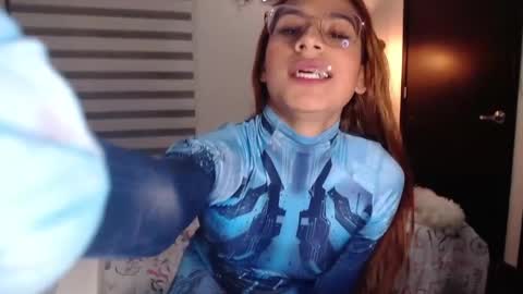 Snapshot of carolayn12 chatting on December 2024 02:21:02 AM Carolayn online show from December 2024 02:21:02 AM