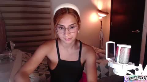 Snapshot of carolayn12 chatting on February 2025 10:55:02 PM Carolayn online show from February 2025 10:55:02 PM