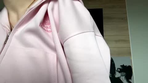 Lisa online show from April 2026 08:26:01 AM