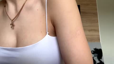 Lisa online show from April 2026 08:03:01 AM