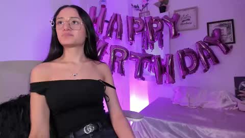 Caroline online show from March 2025 09:26:01 PM