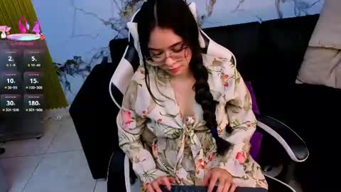CAROLINA  online show from July 2026 01:22:01 AM