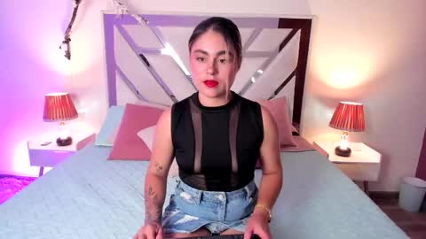 carolina_torres25 online show from April 2026 08:09:02 PM
