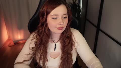 Snapshot of carolina_winter chatting on February 2025 11:39:02 AM Mira online show from February 2025 11:39:02 AM