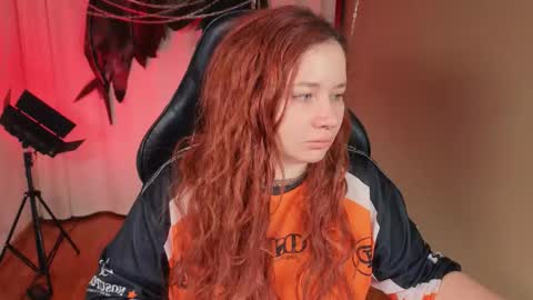 Snapshot of carolina_winter chatting on November 2025 06:01:01 AM Mira online show from November 2025 06:01:01 AM