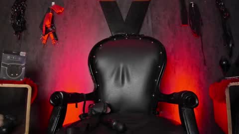 carolina online show from March 2025 12:54:02 AM