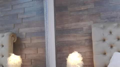 carolinahart online show from December 2025 07:53:02 PM