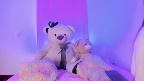 caroline 3 online show from February 2026 04:18:02 AM