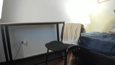  Caroline  online show from February 2026 10:41:01 AM