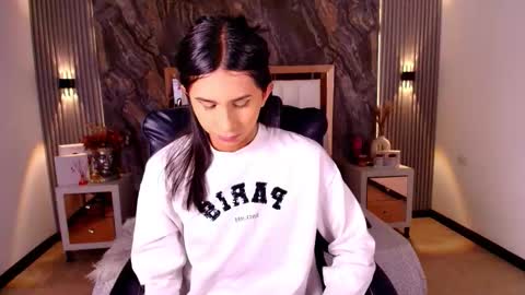 caroline_foster1 online show from March 2026 12:12:02 PM