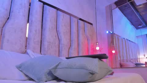 Carolina online show from February 2026 03:22:01 AM