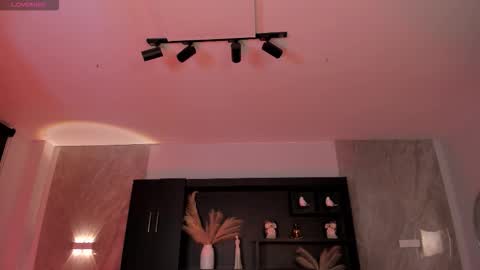 Snapshot of carolinegrace_ chatting on December 2025 09:51:02 AM Caro online show from December 2025 09:51:02 AM