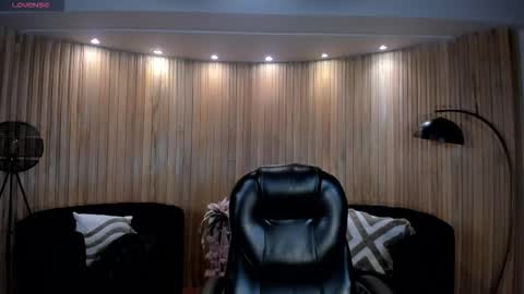 Caro online show from January 2026 09:59:01 AM