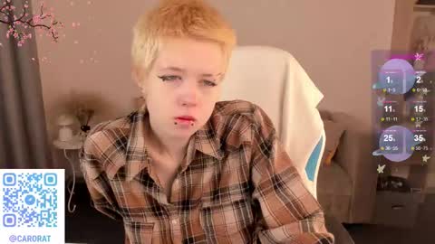 Snapshot of carolinerichter chatting on September 2025 02:27:02 AM CarolineRichter online show from September 2025 02:27:02 AM