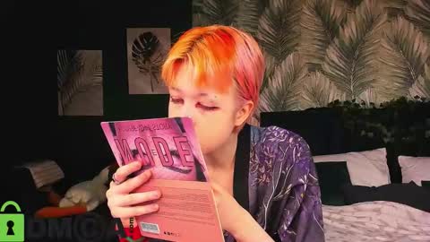 CarolineRichter online show from December 2025 02:06:02 AM