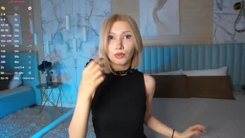 Snapshot of carolreeves chatting on February 2026 05:11:02 PM Carol online show from February 2026 05:11:02 PM