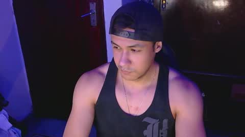 Snapshot of casas_oom chatting on March 2025 05:33:02 AM online show from March 2025 05:33:02 AM