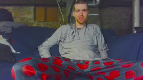 casey online show from December 2024 02:42:02 PM