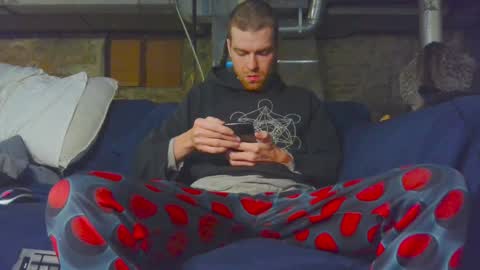 casey online show from December 2024 03:56:02 AM