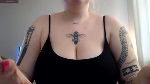 Casey Robbins online show from November 2025 07:52:01 AM