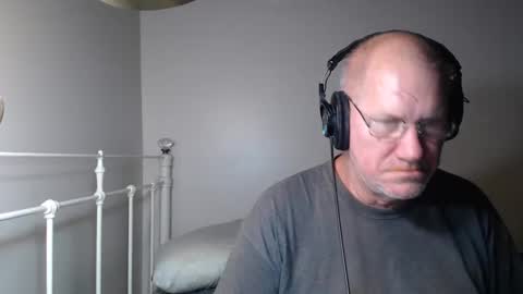 CasinoCam online show from April 2026 02:39:01 AM