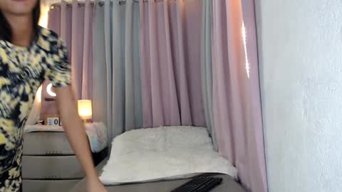 hugecassey online show from December 2024 11:56:02 AM