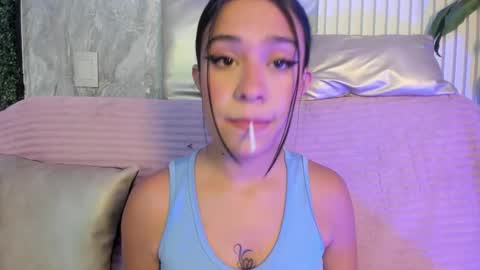 Snapshot of cassie_jones1 chatting on February 2026 04:05:02 AM Cassie Jones online show from February 2026 04:05:02 AM