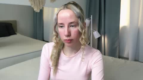 Cassie online show from March 2026 09:32:02 PM