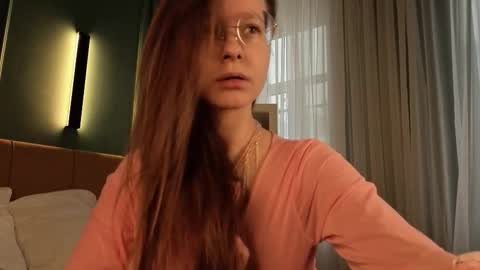 Snapshot of cassiecool chatting on February 2026 12:27:01 PM assie online show from February 2026 12:27:01 PM